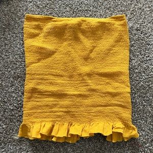 WINDSOR RUCHED TUBE TOP WITH RUFFLES ON BOTTOM